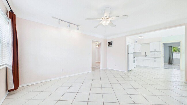 Building Photo - 5261 48th Terrace N