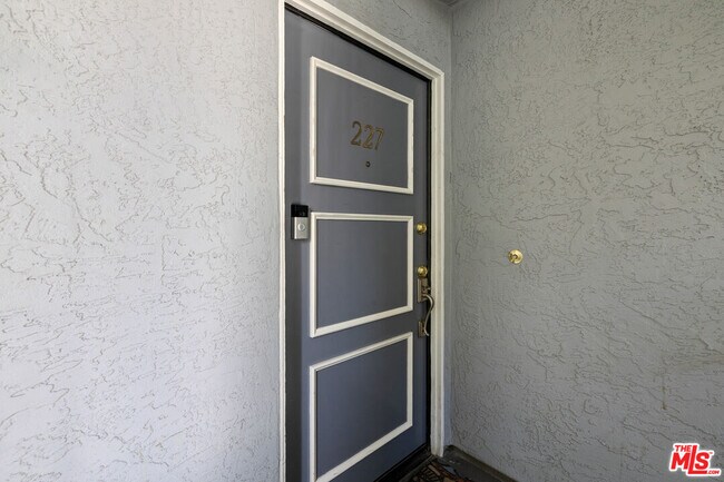 Foto del edificio - 26838 Claudette St