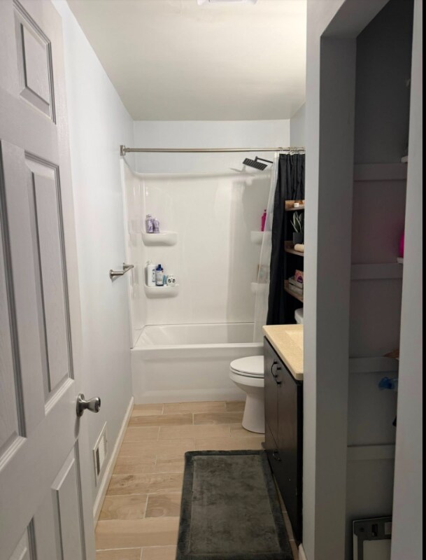 Foto del edificio - 128 Vineyard Dr