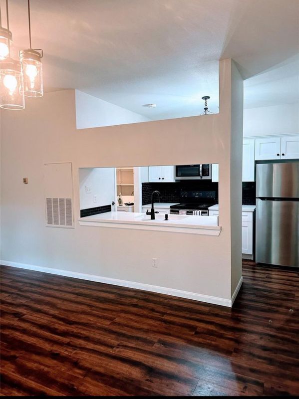 Foto del edificio - 3500 Tangle Brush Dr