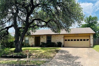 Building Photo - 3303 Galesburg Dr