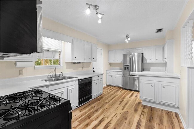 Foto del edificio - 4469 Blackwell Nursery Rd