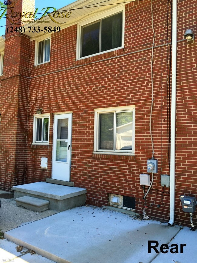 Building Photo - 92 Crocker Blvd