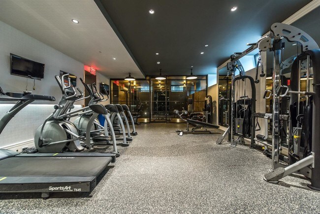 Foto del edificio - 1 br, 1 bath Apartment - 74 Maujer St