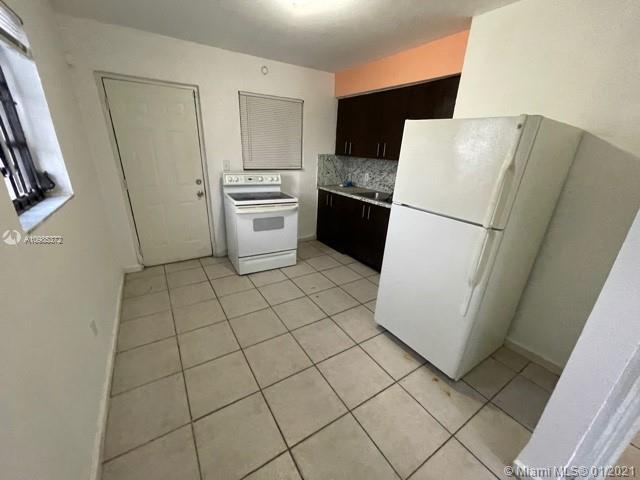 Primary Photo - 20 NW 71st St