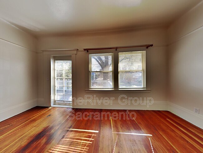 Foto del edificio - 1315 D St