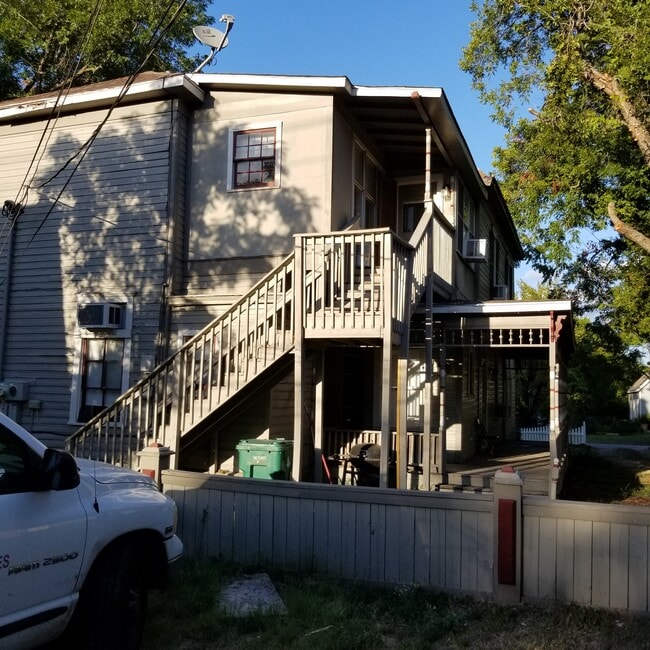 Stairs leading to apt. - 619 Washburn St