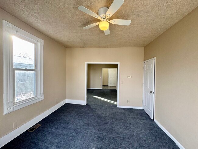 Foto del edificio - 641 Garfield Ave SW