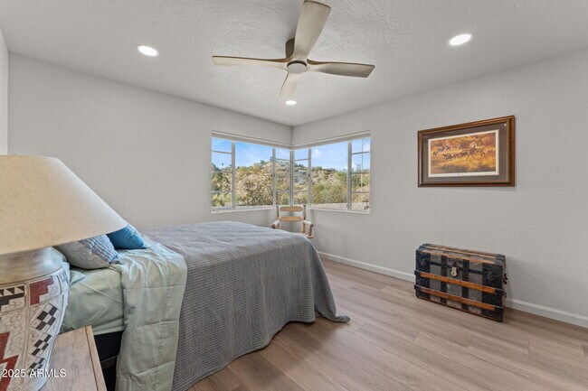 Foto del edificio - 51433 U.S. Hwy 60 89