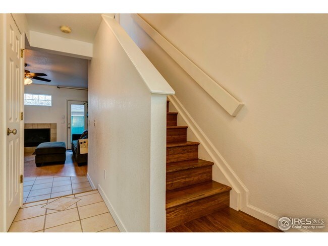 Building Photo - 2950 Neil Dr