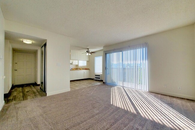 Building Photo - Spring Gardens Apartments