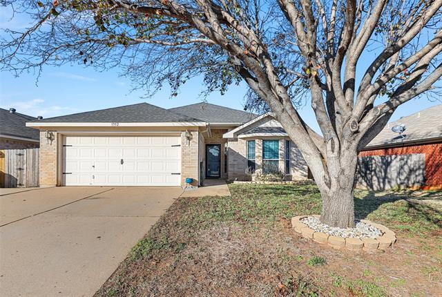 Foto del edificio - 1352 Meadowbrook Ln