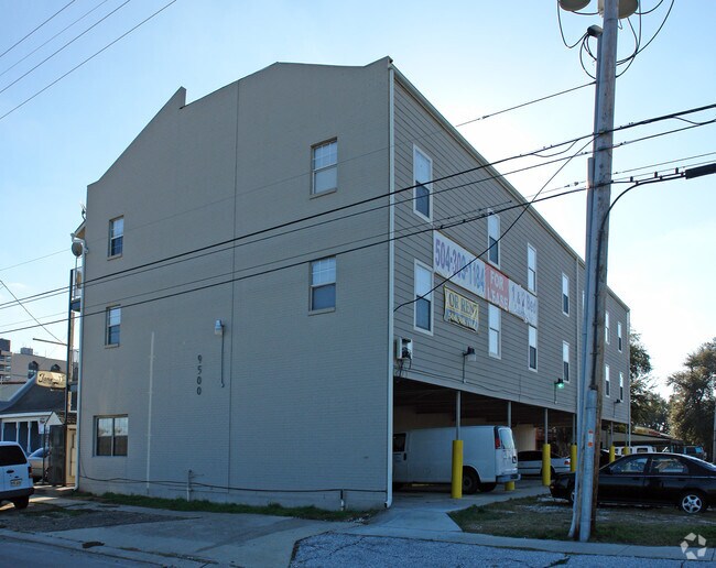 Foto del edificio - Lakeside Apartments