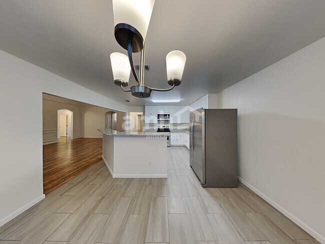 Foto del edificio - 3453 Newgate St
