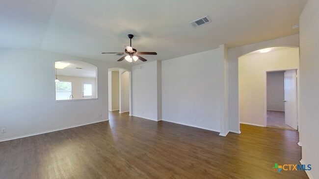 Foto del edificio - 1013 W South St