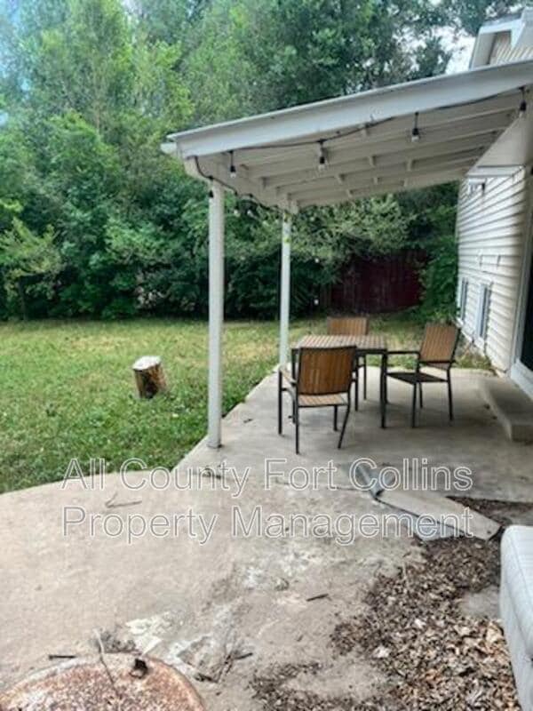 Foto del edificio - 1412 Brentwood Dr