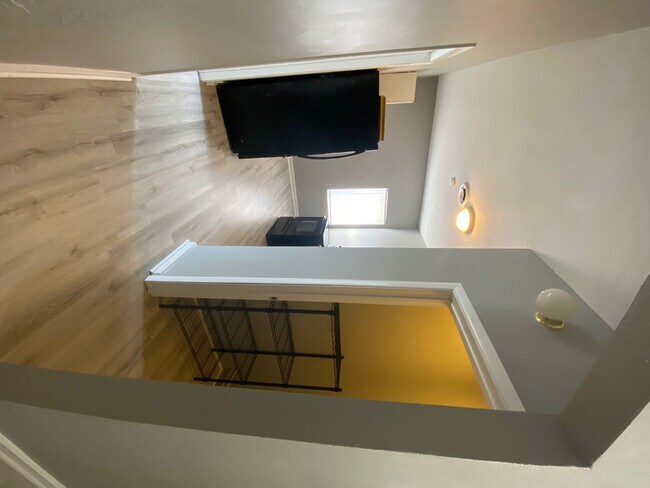 Foto del edificio - 7408 Washington Ave