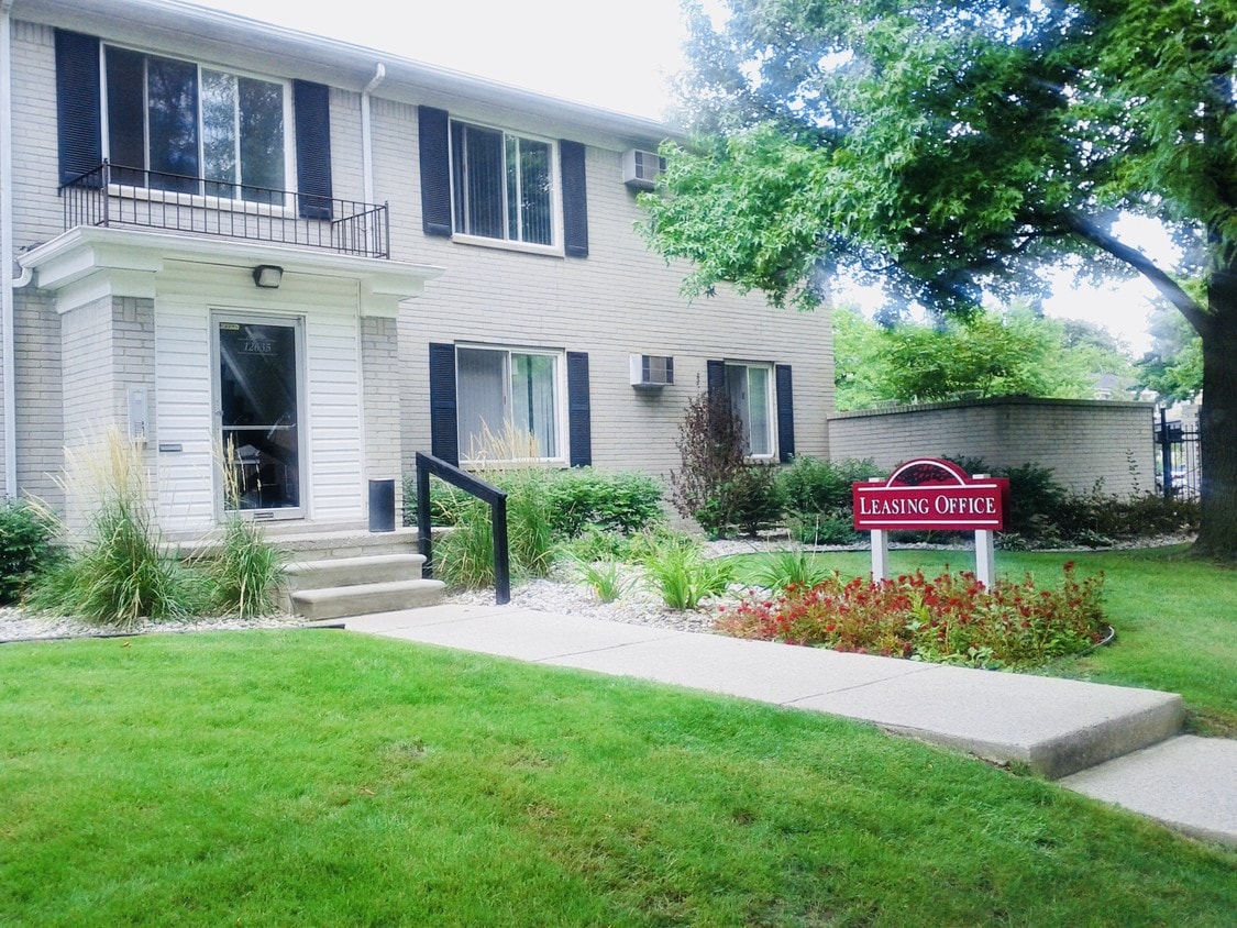 Ramblewood Apartments Detroit, MI