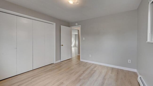 Building Photo - 639 Jessup St