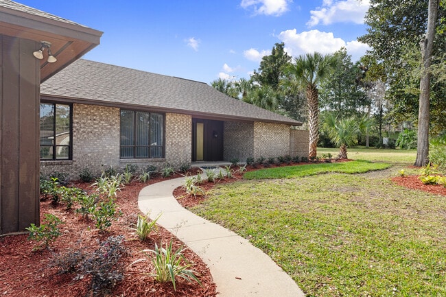 Photo - 886 Quail Run House