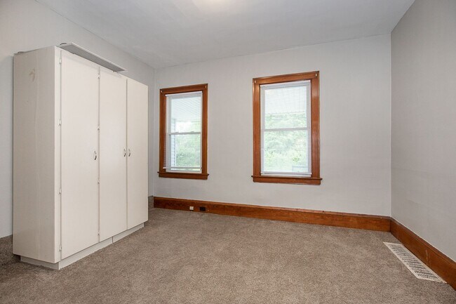 Building Photo - 13233 Carrington Ave