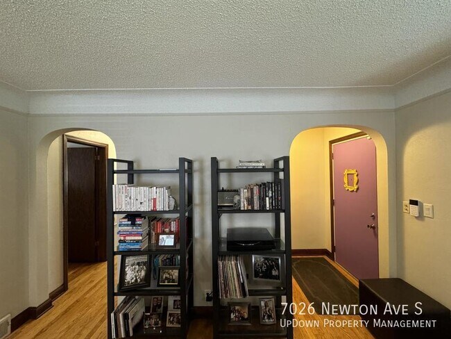 Foto del edificio - 7026 Newton Ave S