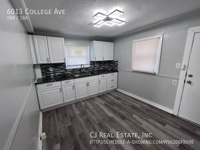 Building Photo - 6013 College Ave