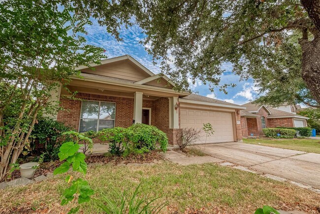 Foto del edificio - 1807 Hidden Breeze Dr