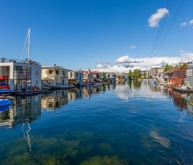 Houseboats line Lake Union in Eastlake, especially along Fairview Avenue