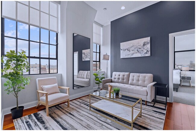 Building Photo - 1421 N 5th St