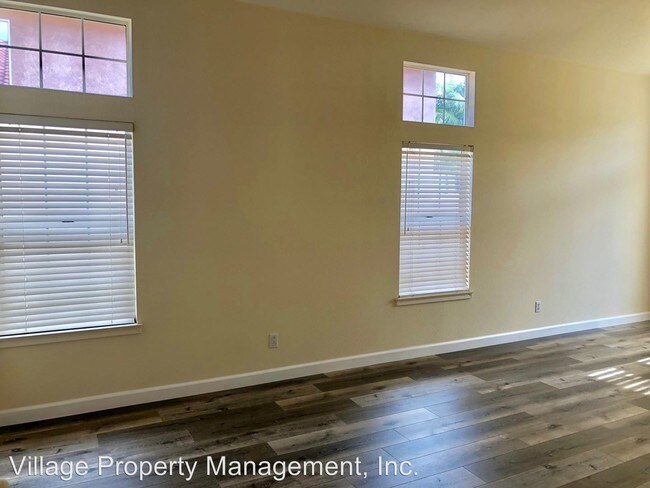 Foto del edificio - 4 br, 3 bath House - 453 Debra Ann Drive