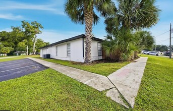 Building Photo - 2955 SE 53rd Ct