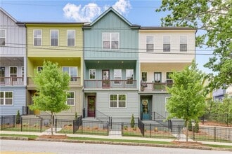 Building Photo - 1390 Cozy Cir SE
