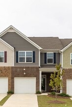 Building Photo - 1661 Corwin Bend Rd