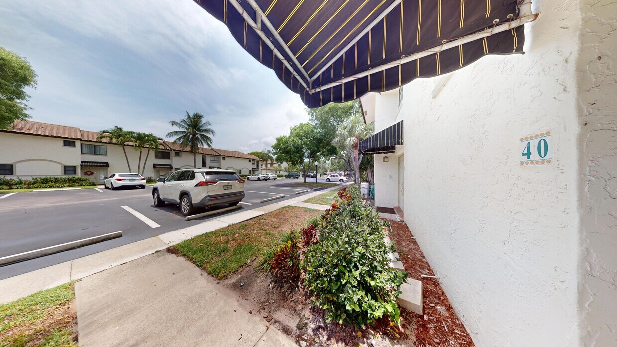 Primary Photo - 7200 NW 2nd Ave