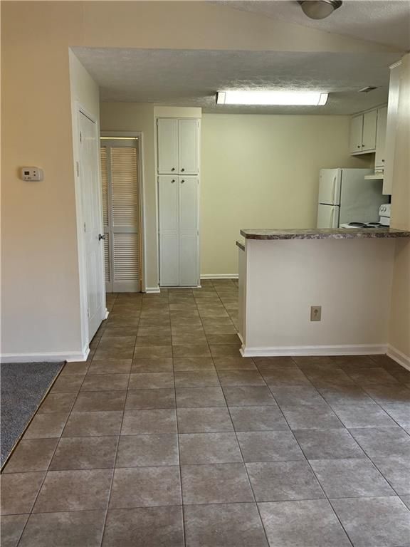 Foto del edificio - 7025 Brentwood Ct