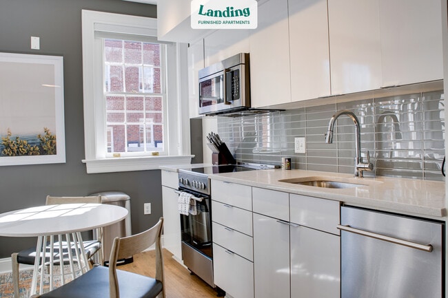 Foto del edificio - 2512 Q St NW