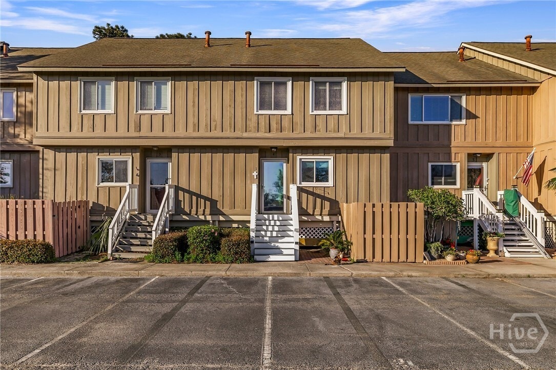 Primary Photo - 12502 Apache Ave