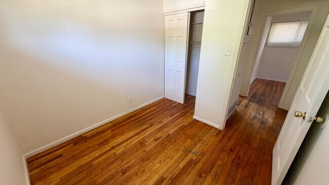 Foto del edificio - 5614 Sanborn Dr