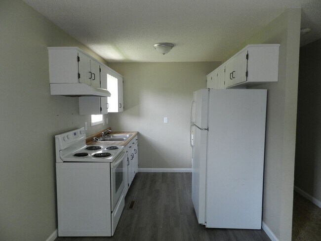 Foto del edificio - 15304 Temple Ln
