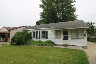 Building Photo - 25866 Rosenbusch Blvd