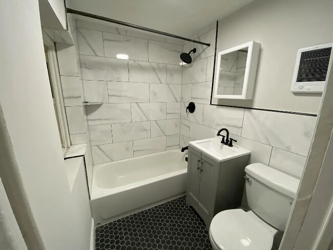 Foto del edificio - 1349 Ellsworth St