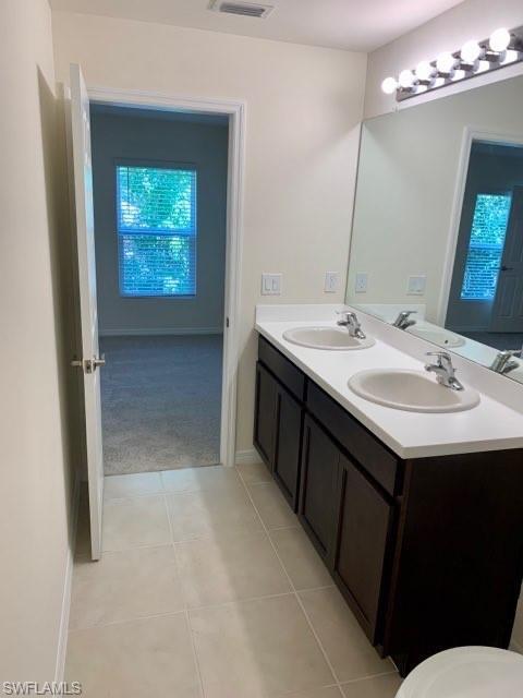 Foto del edificio - 15381 Wildflower Cir