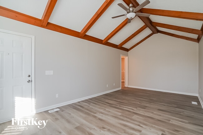 Building Photo - 391 Albright Ln