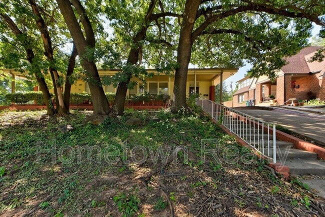 Photo - 2004 NW 28th St House