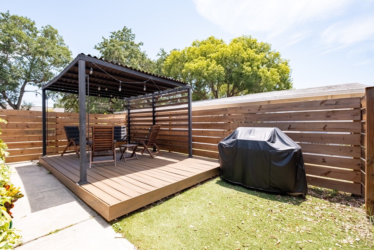 Foto principal - 551 Laura Ln
