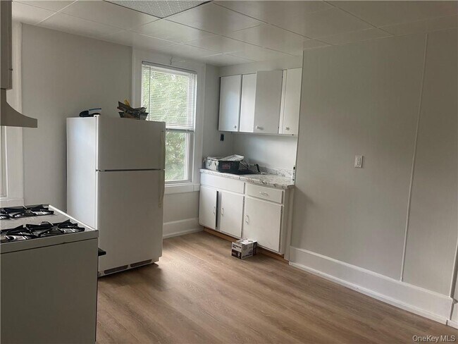 Foto del edificio - 8 Mansion St