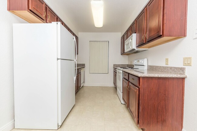 Foto del edificio - Charming 1 Bedroom Condo