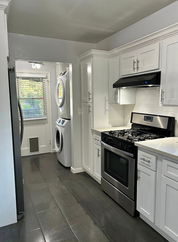 Foto principal - 252 N Canyon Blvd