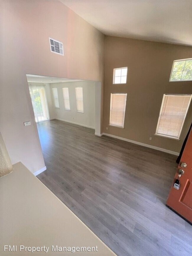 Building Photo - 3 br, 2.5 bath House - 113 San Pedro St